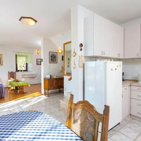 House With A Parking Space Lozisca, Brac - 15444 別荘 *