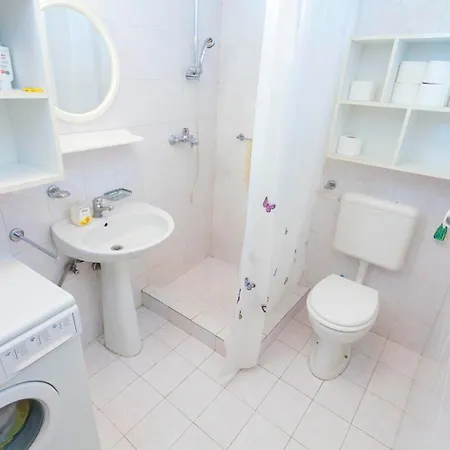 House With A Parking Space Lozisca, Brac - 15444 * Ložišće