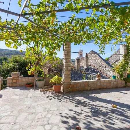 別荘 House With A Parking Space Lozisca, Brac - 15444 Ložišće